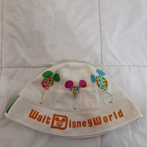 Walt Disney World 50th Anniversary Mickey Reversible Balloon Bucket Hat - Adults